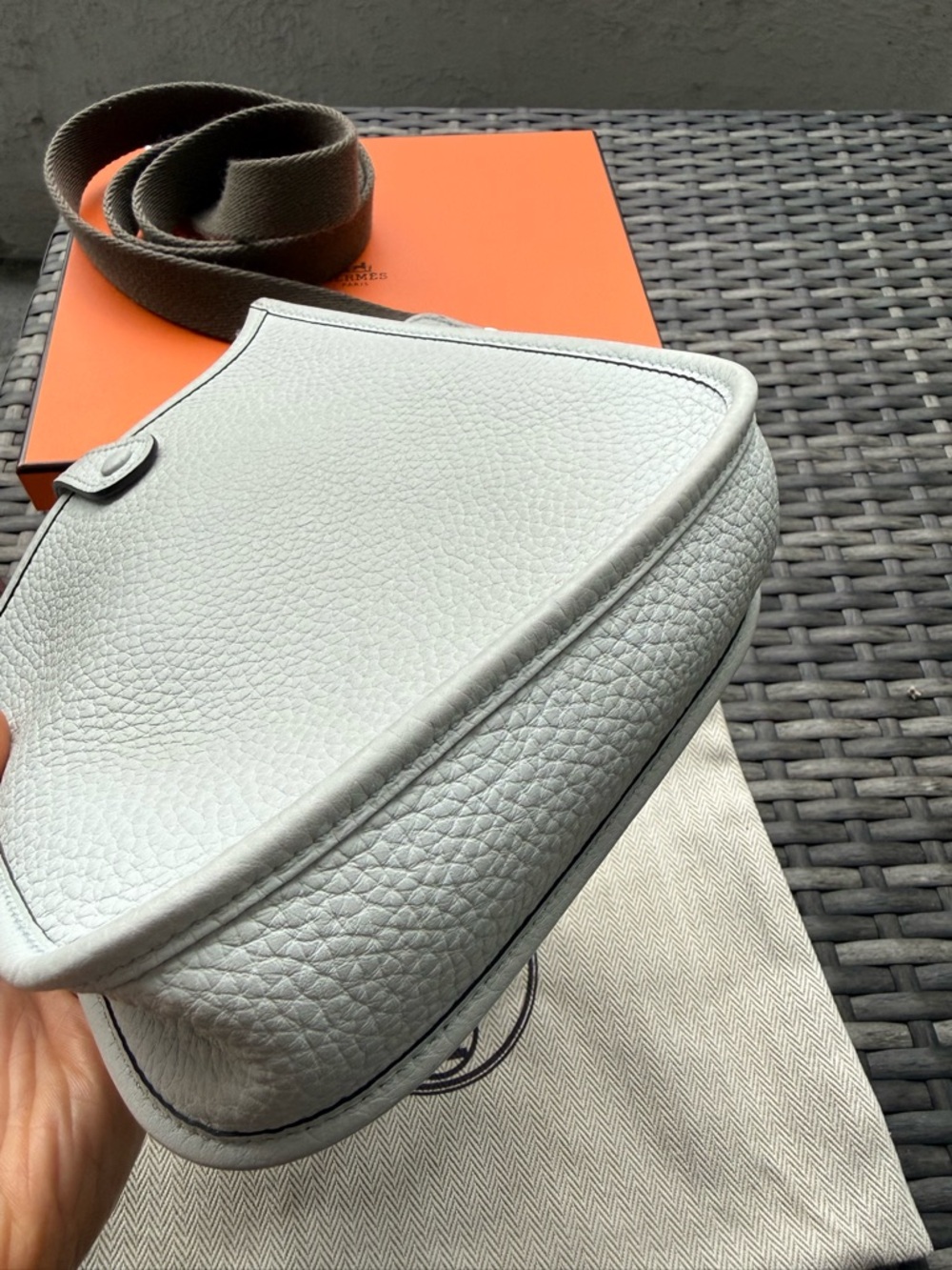 HERMÈS Mini Evelyne Amazone TPM 16 Bleu Pale & Gris Etain Full Set Receipt Copy - Picture 7 of 14